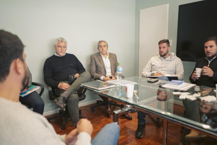 Gerentes del ENARGAS y funcionarios del Municipio de Lomas de Zamora analizaron problemáticas locales en materia de gas por redes